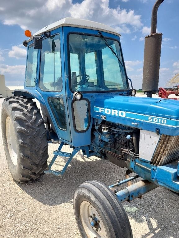 Main image Ford 5610