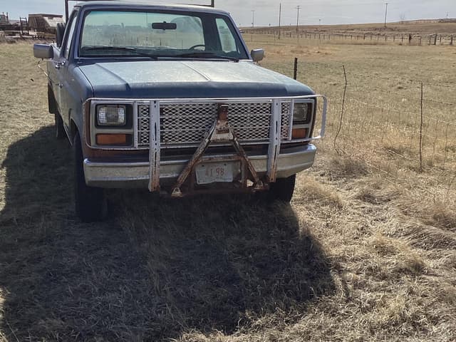 Image of Ford F-250 equipment image 1