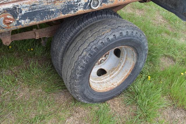 Thumbnail image Ford F-250 11
