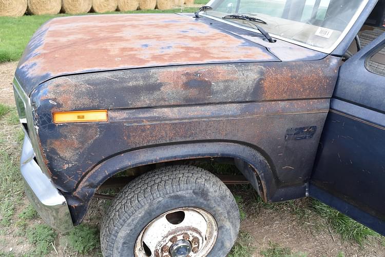 Main image Ford F-250 34