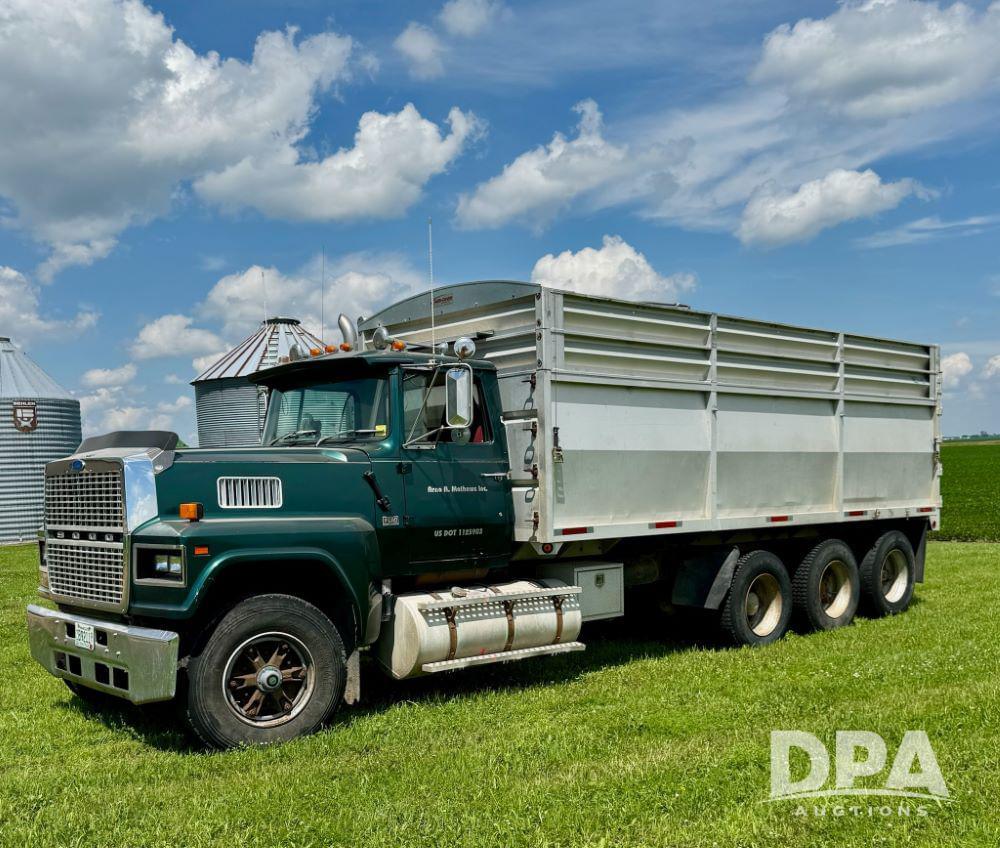 Image of Ford LTL9000 Primary image