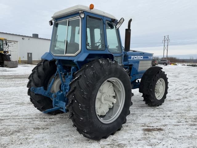 Image of Ford TW-35 equipment image 4