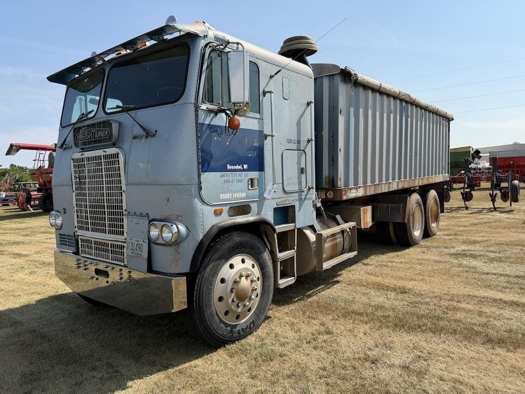 1984 Freightliner Cab Over Equipment Image0