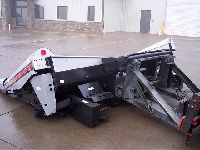 Image of Gleaner A-438 equipment image 4