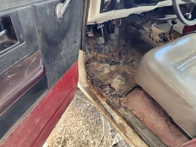 Thumbnail image GMC 3500 6
