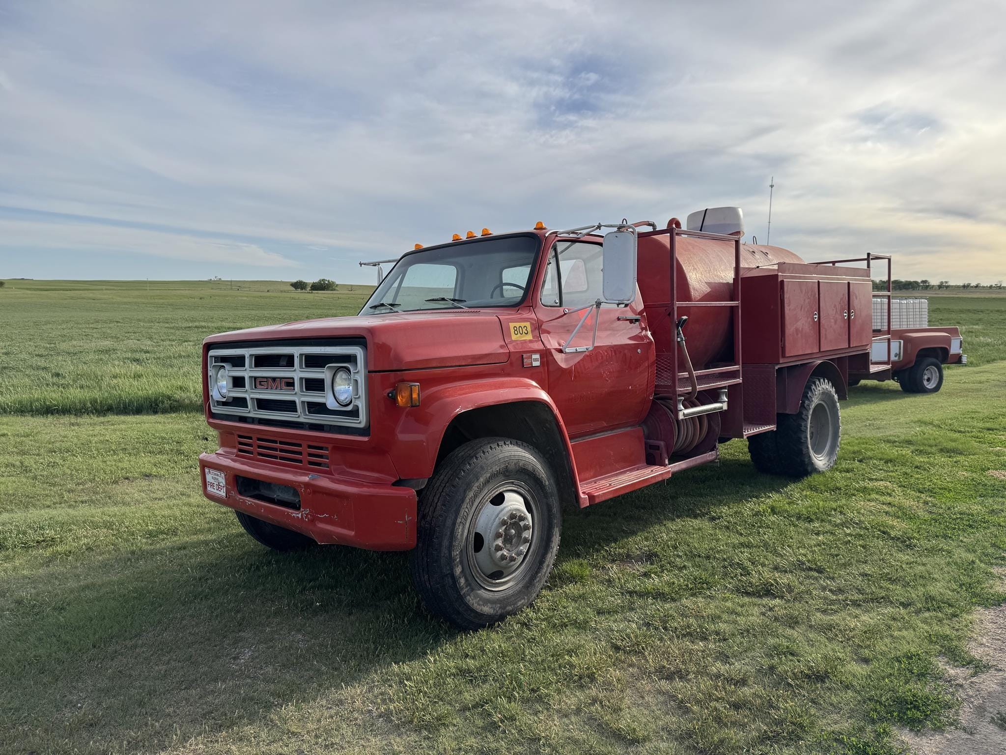 1984 GMC 6000 Equipment Image0