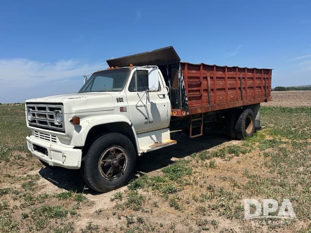 Image of GMC 7000 equipment image 1