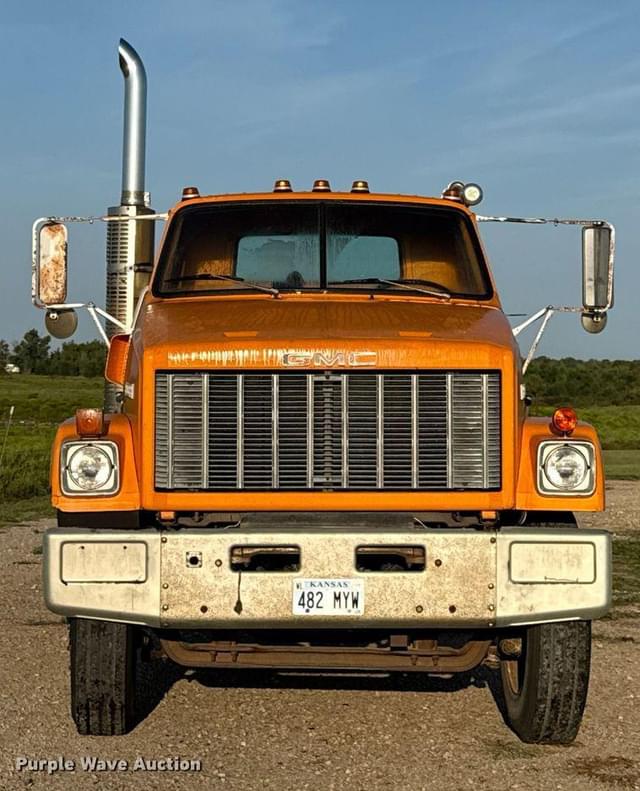 Image of GMC Brigadier equipment image 1