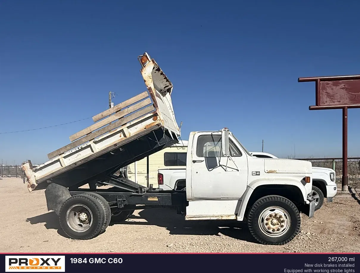 1984 GMC C60 Equipment Image0