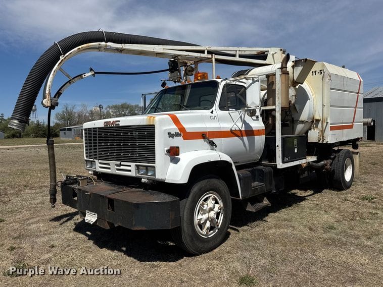 1984 GMC Topkick Equipment Image0