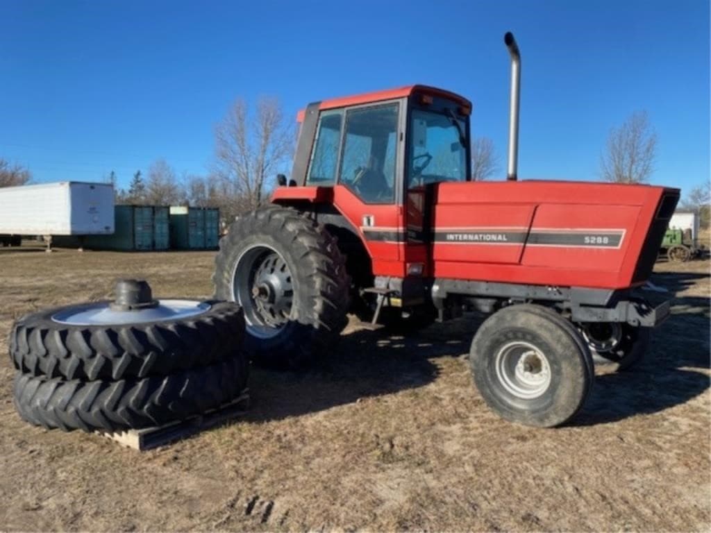 Image of International Harvester 5288 Primary image