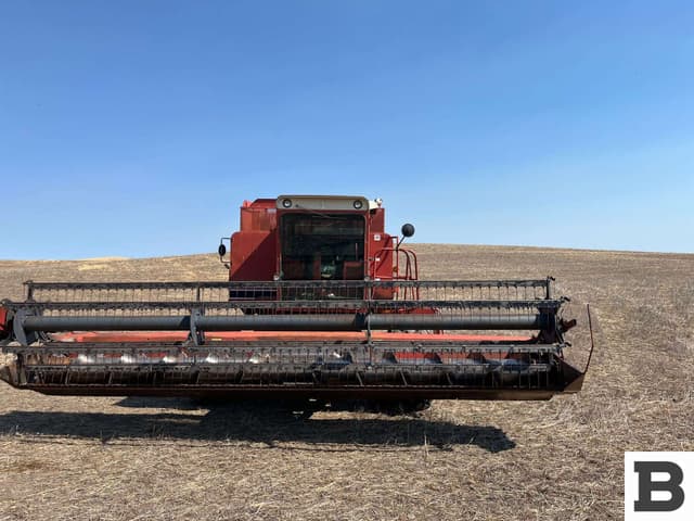 Image of International Harvester 1480 equipment image 1