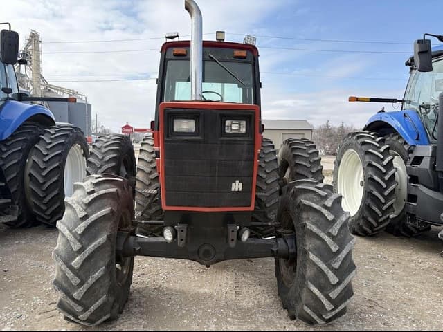 Image of International Harvester 5288 equipment image 4