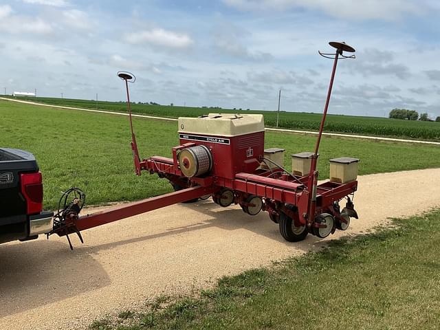 Image of International Harvester 800 Cyclo Air equipment image 1
