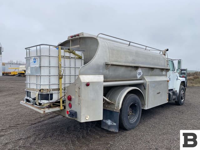 Image of International S1954 equipment image 4