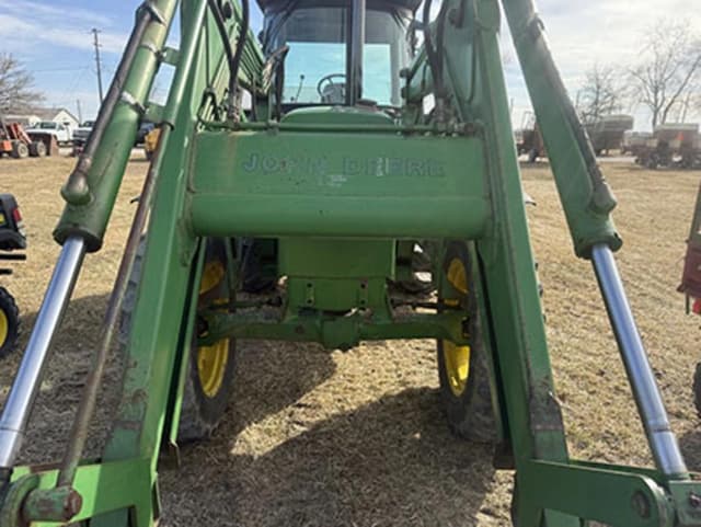 Image of John Deere 2950 equipment image 3
