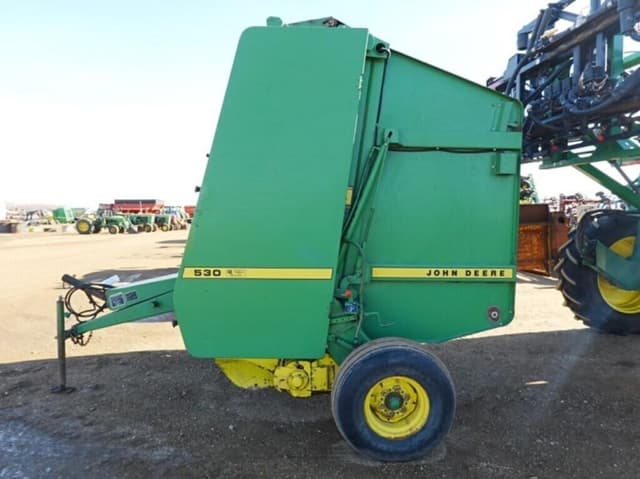 Image of John Deere 530 equipment image 1
