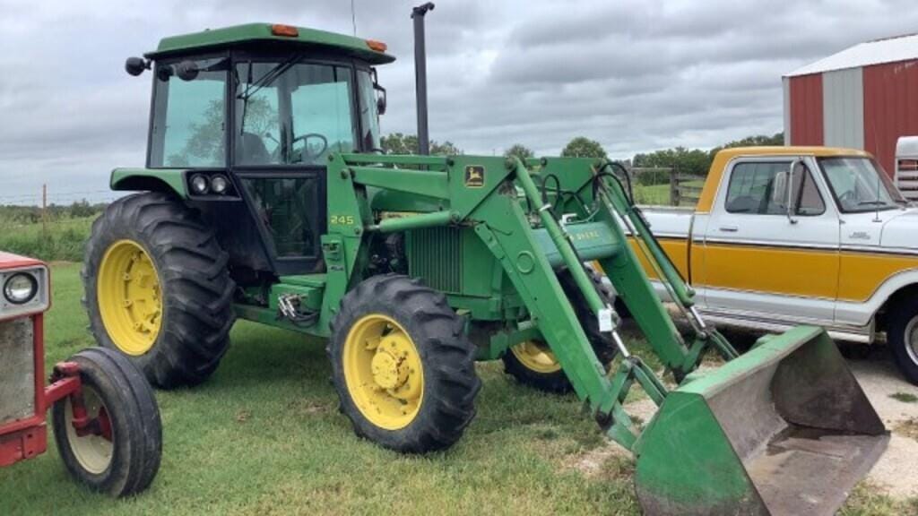 Main image John Deere 2350