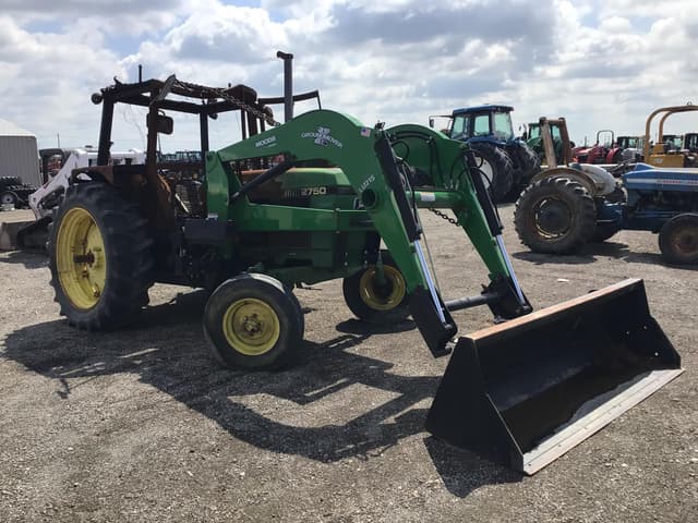 Image of John Deere 2750 equipment image 2