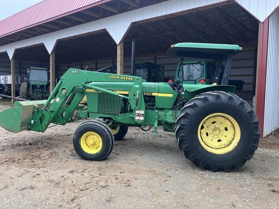 Image of John Deere 2750 equipment image 1
