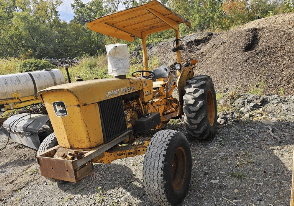 Image of John Deere 301A Primary image