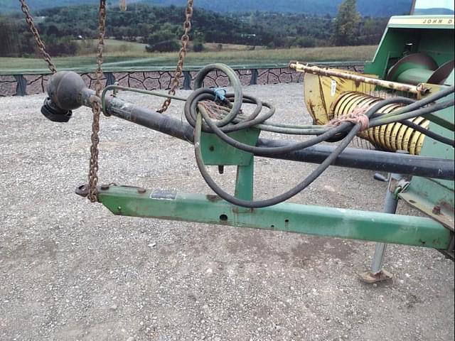 Image of John Deere 327 equipment image 4