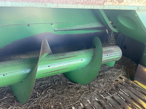 Image of John Deere 327 equipment image 4