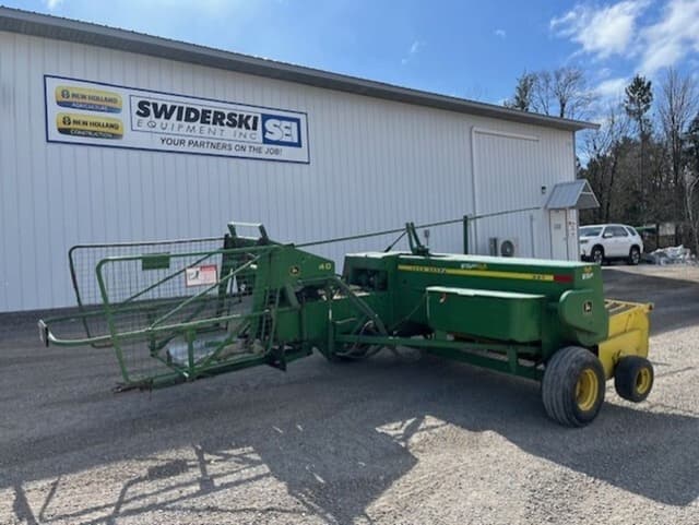 Image of John Deere 337 equipment image 2