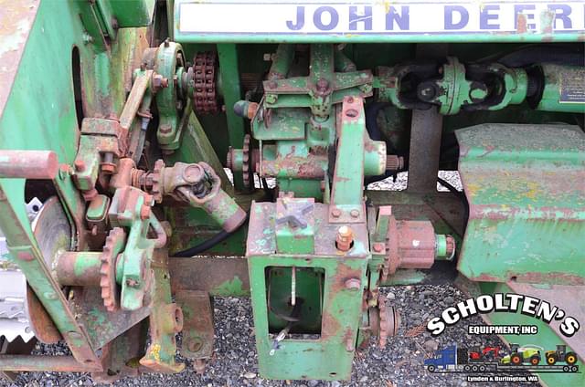 Image of John Deere 3970 equipment image 4