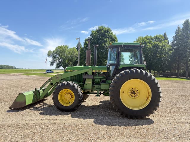 Image of John Deere 4450 equipment image 1