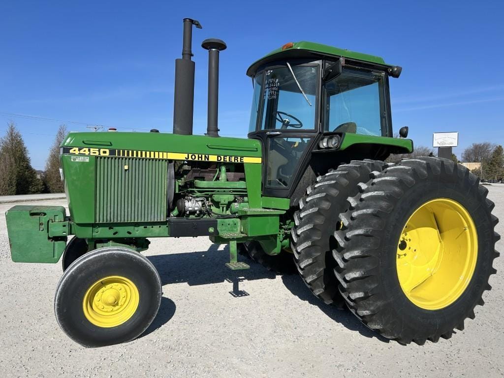 1984 John Deere 4450 Equipment Image0