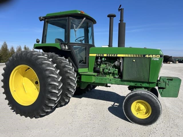 Image of John Deere 4450 equipment image 1