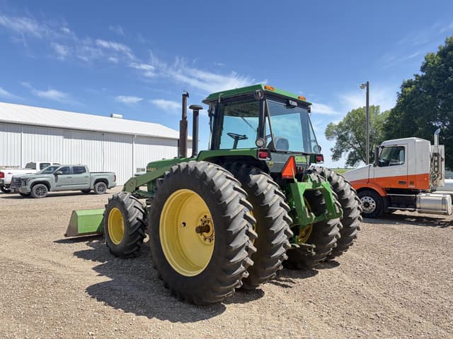Image of John Deere 4450 equipment image 2