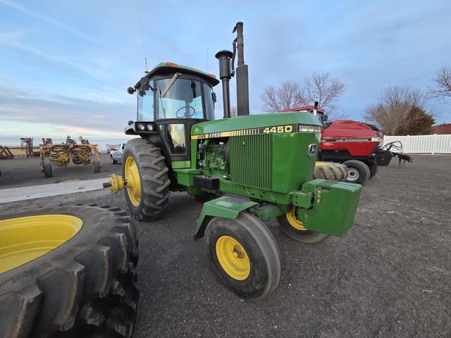 Image of John Deere 4450 equipment image 2