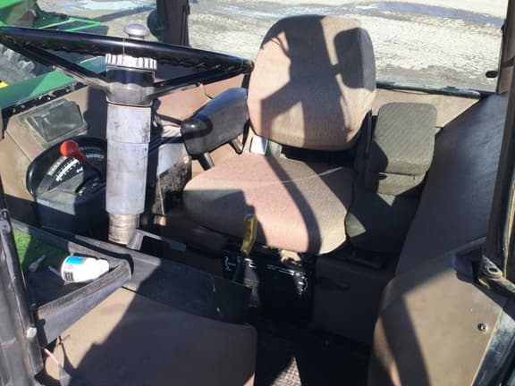 Image of John Deere 4650 equipment image 3