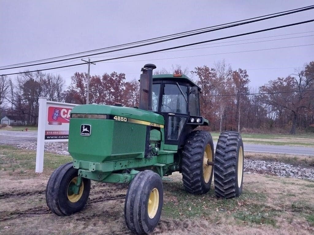 Image of John Deere 4650 Primary image