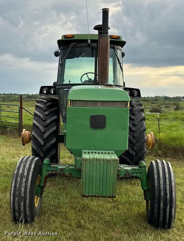 Image of John Deere 4650 equipment image 1