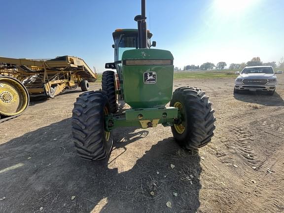 Image of John Deere 4850 equipment image 4