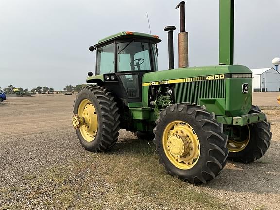 Image of John Deere 4850 equipment image 1