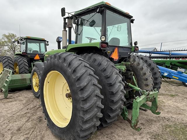 Image of John Deere 4850 equipment image 2