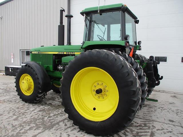 Image of John Deere 4850 equipment image 4