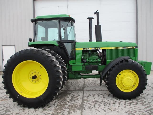 Image of John Deere 4850 equipment image 3