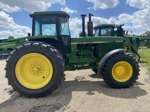 Image of John Deere 4850 equipment image 4