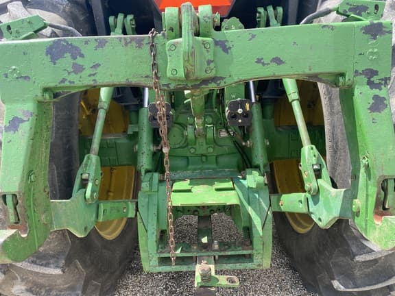 Image of John Deere 4850 equipment image 1