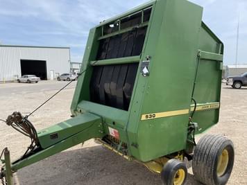 Main image John Deere 530