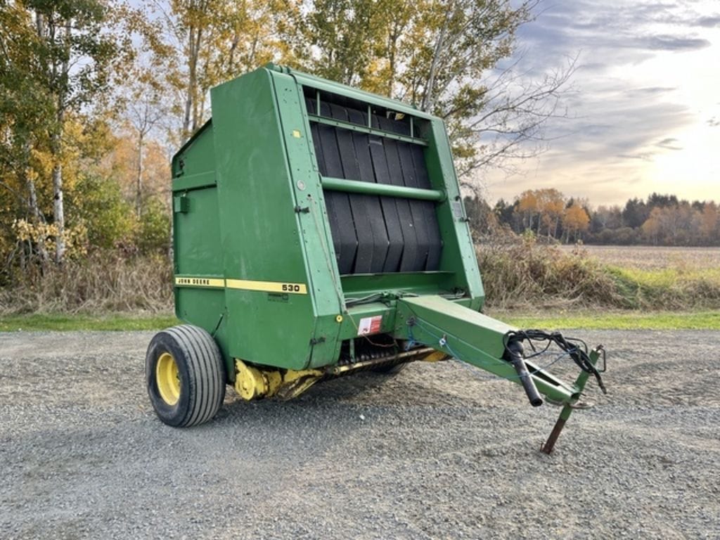 1984 John Deere 530 Equipment Image0