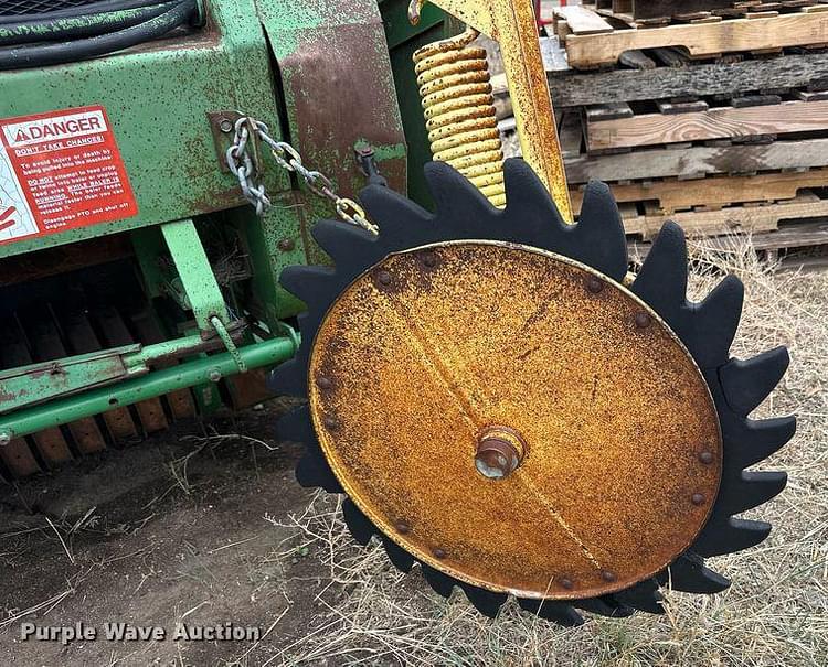 Main image John Deere 530 16
