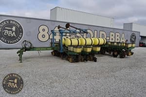 1984 John Deere 7000 Image