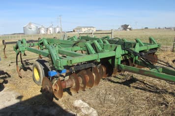 Main image John Deere 712