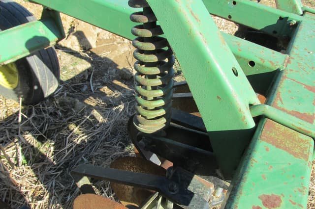 Image of John Deere 712 equipment image 4